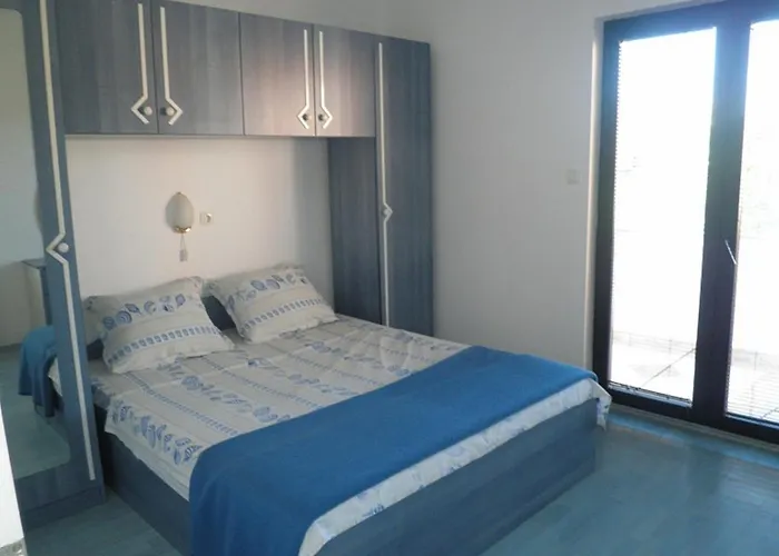 With Parking Space Lopar, Rab - 14089 Appartamento
